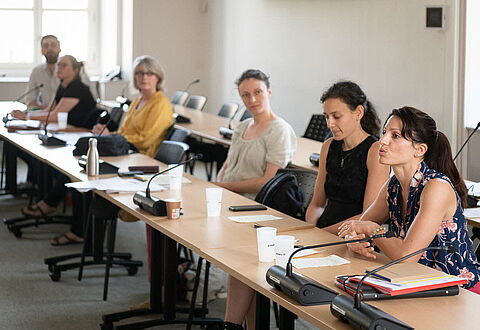 Photo d'une réunion des participantes des Inventives