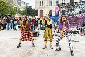3 artistes de rue à Poitiers