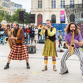 3 artistes de rue à Poitiers
