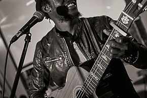 Photo "Soirée AdjaSava : Repas Concert Bal Poussière"