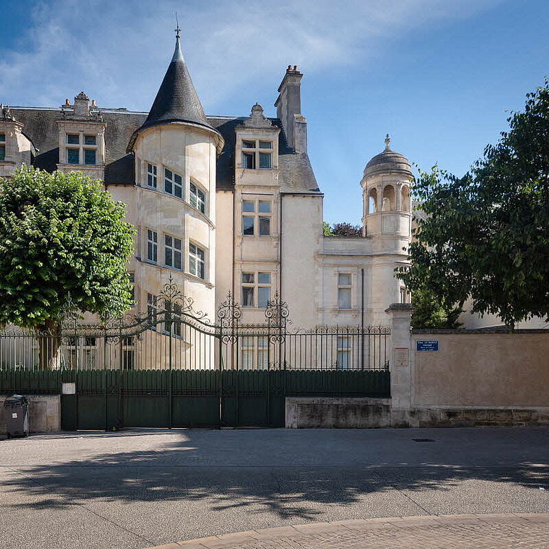 Hôtels particuliers et belles demeures