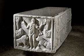 Visite-flash : Le sarcophage de Loudun