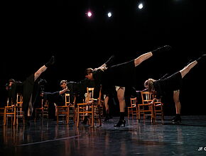 Spectacle de danse - Crédit JF Quais - Agrandir l'image (fenêtre modale)