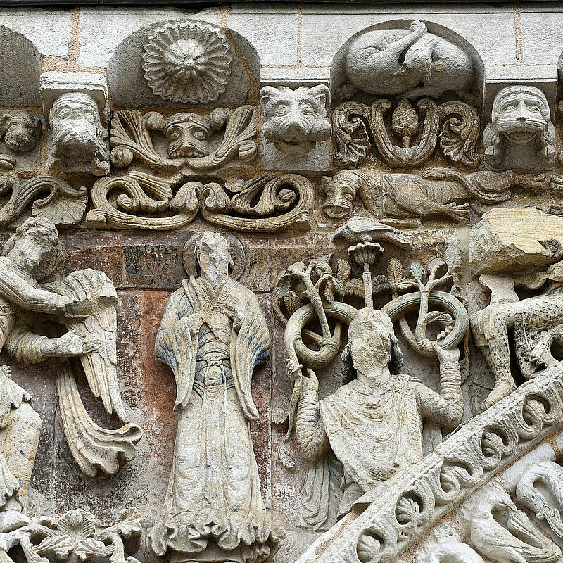 La façade de l'église Notre-Dame-la-Grande