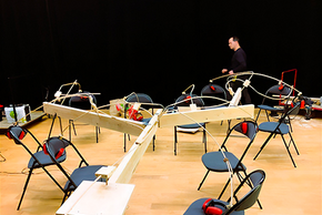 photo du décor du spectacle "Toucher"