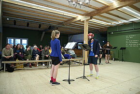 Photo d'acteurs jouant pendant le festival TEXTES !