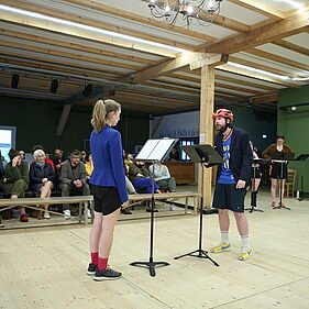 Photo d'acteurs jouant pendant le festival TEXTES !