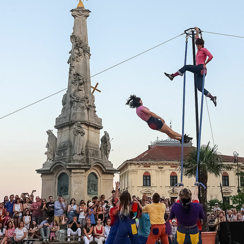 Spectacles : « 2 secondes » + « Prologue »