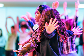 Échauffement de danse contemporaine