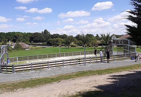 Sport H'and Fête à La Puye