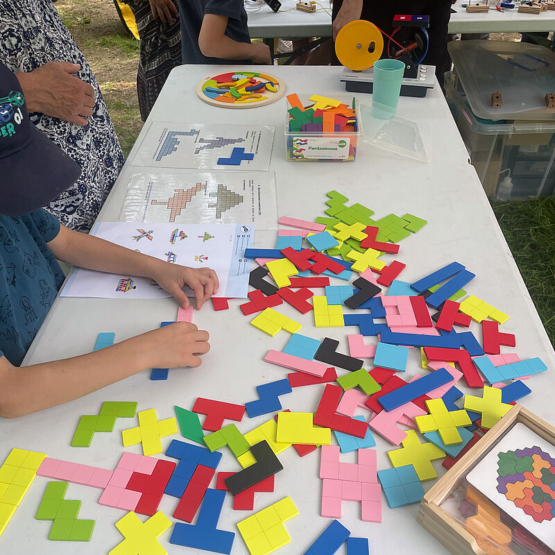 Tangrams et compagnie